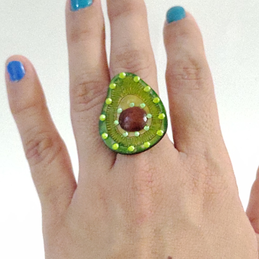 ANILLO AGUACATE MODELO